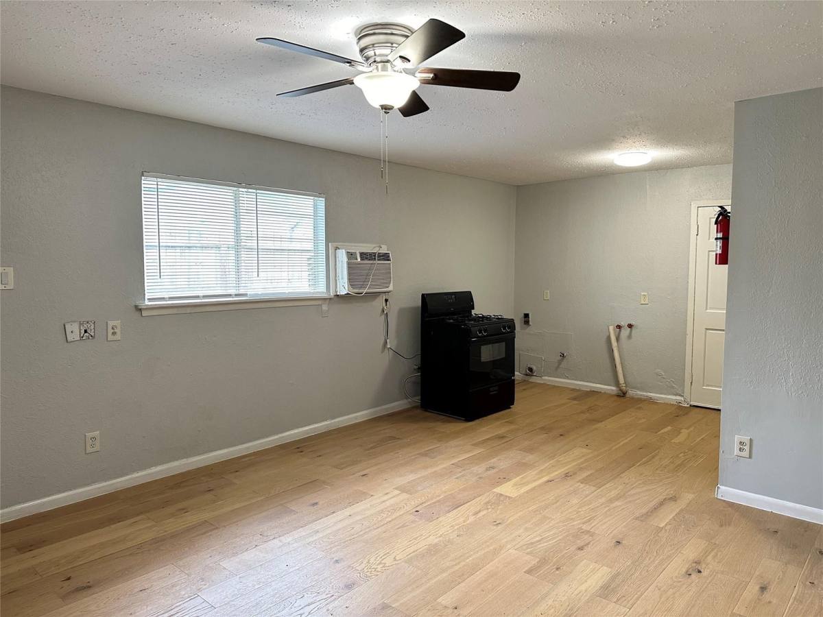 8010 Roswell St #1, Houston, TX 77022 - Apartment for Rent - Image 4