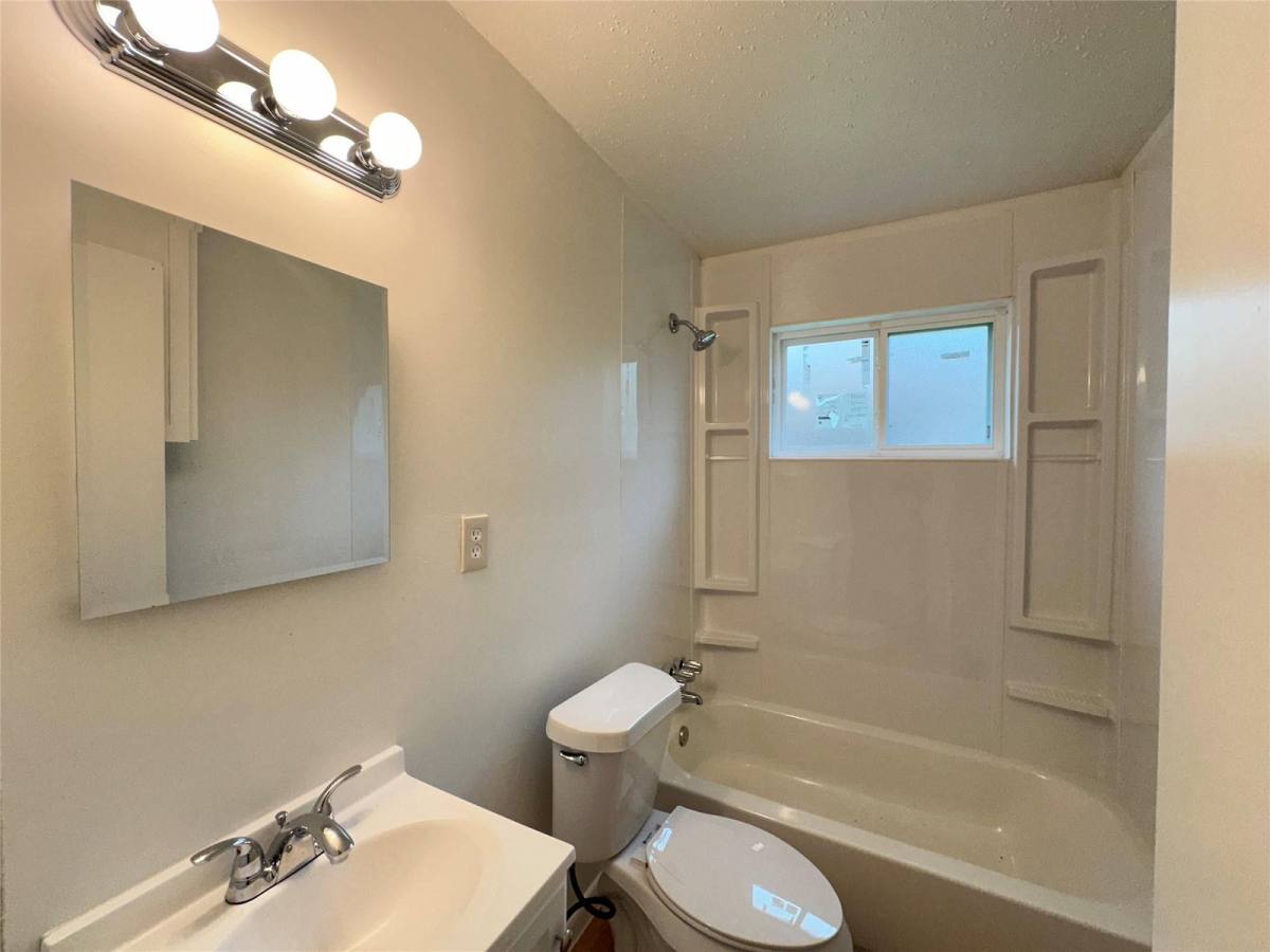 8010 Roswell St #1, Houston, TX 77022 - Apartment for Rent - Image 12