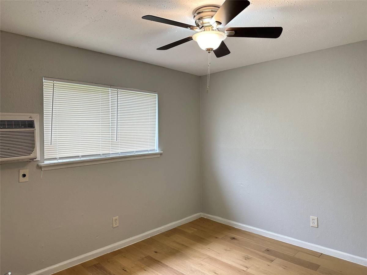 8010 Roswell St #1, Houston, TX 77022 - Apartment for Rent - Image 11
