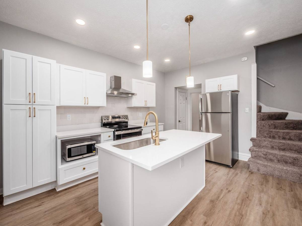 1242 S Washington Ave, Columbus, OH 43206 - Apartment for Rent