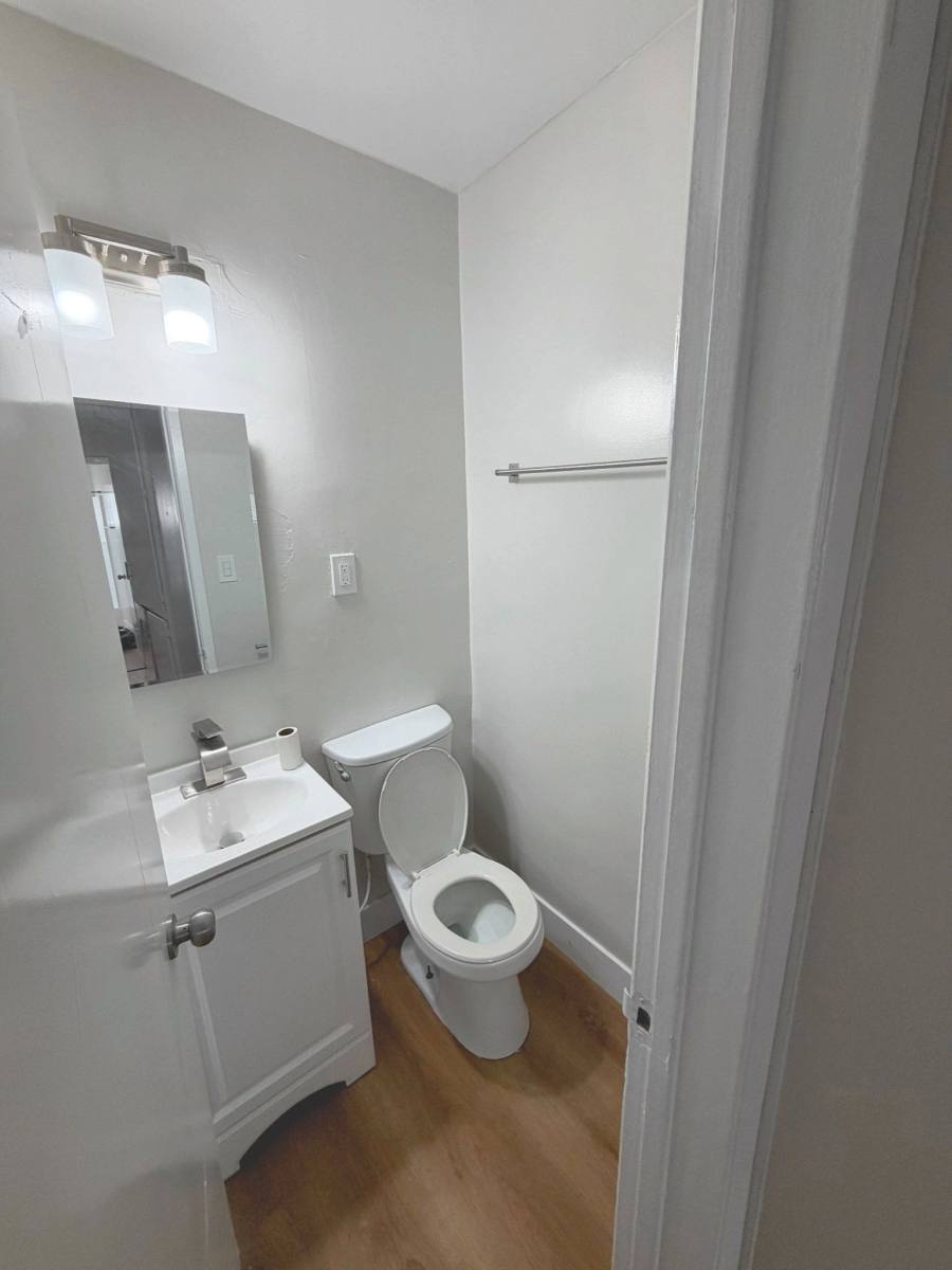 1540 Laurel Ave #2A, Los Angeles, CA 90046 - Apartment for Rent - Image 6