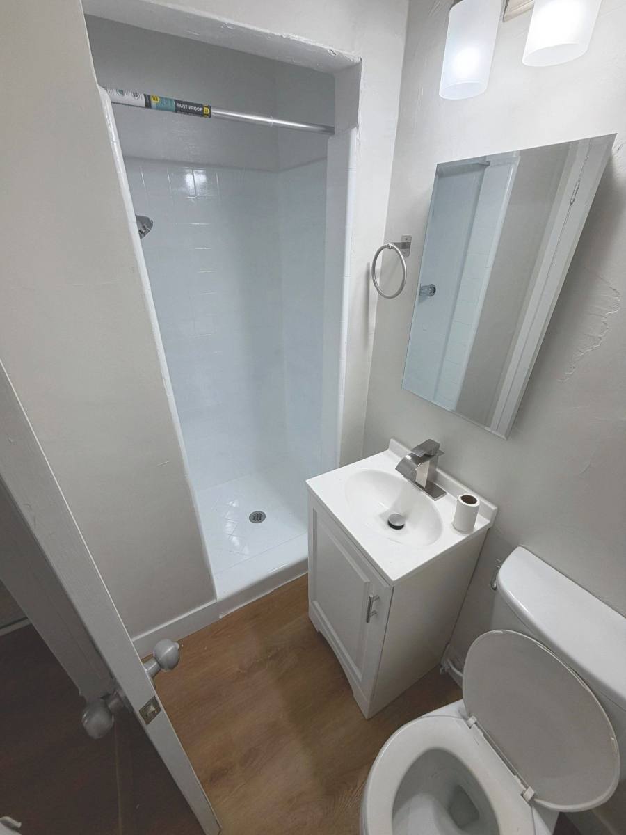1540 Laurel Ave #2A, Los Angeles, CA 90046 - Apartment for Rent - Image 4