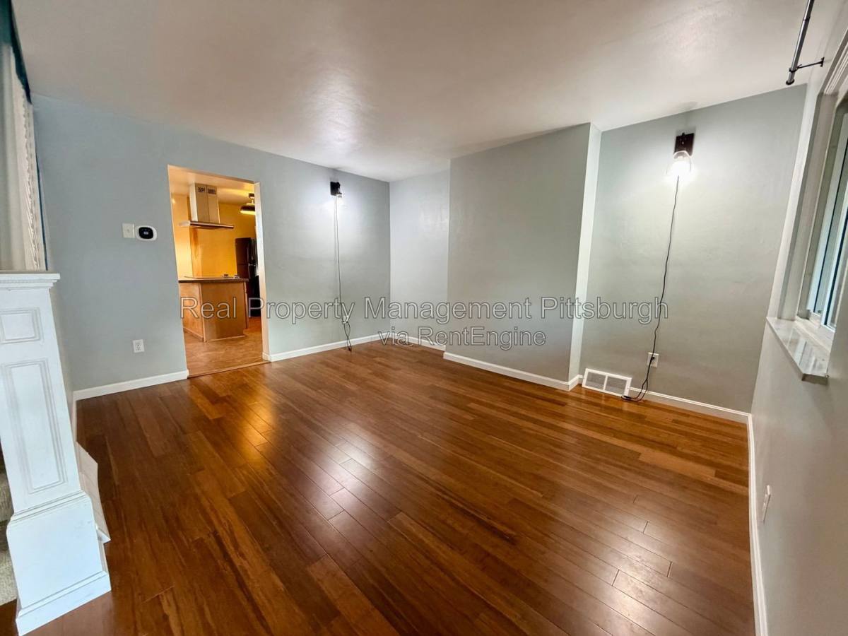 217 Ilion St, Pittsburgh, PA 15207 - House for Rent - Image 2