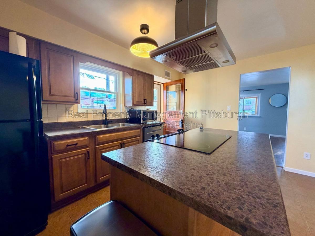 217 Ilion St, Pittsburgh, PA 15207 - House for Rent - Image 6