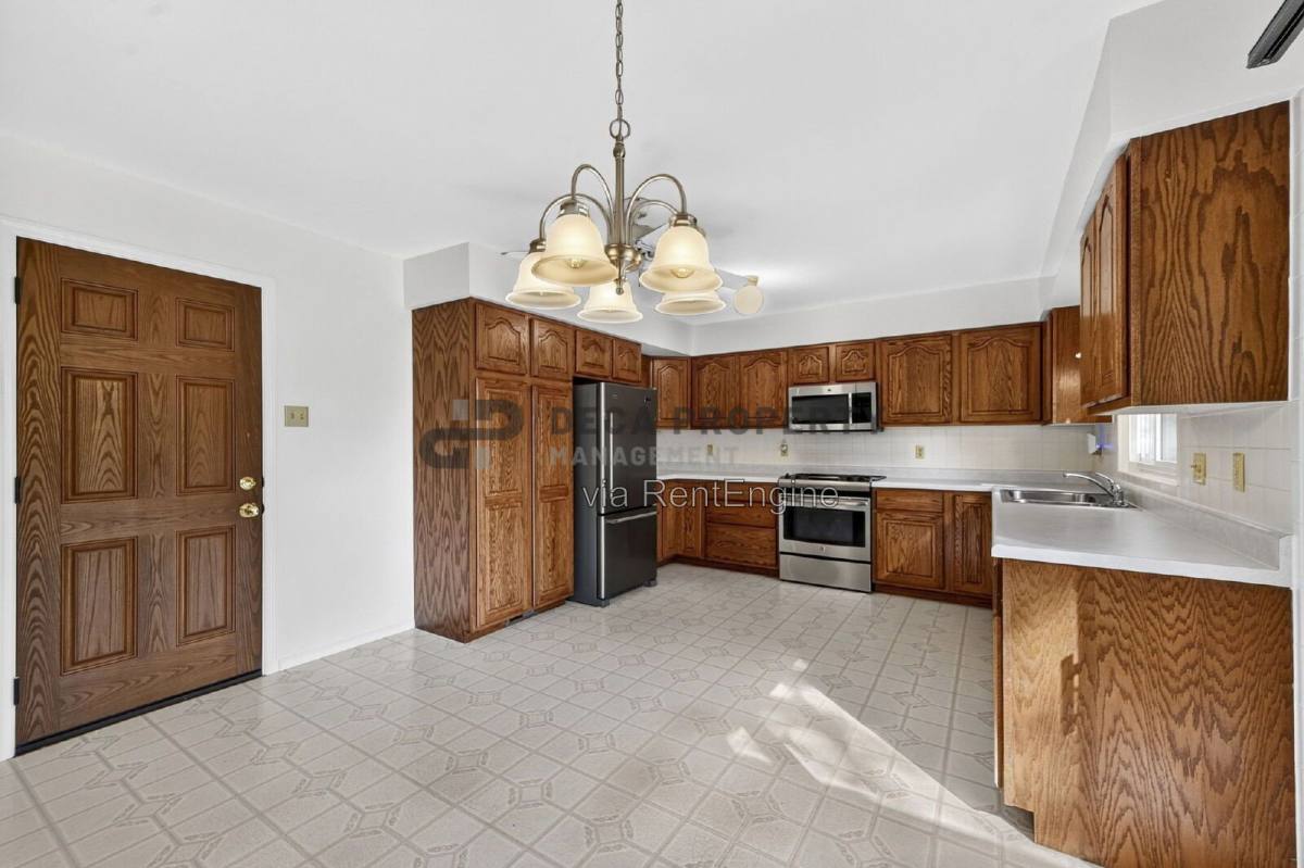 4684 Colima Court, St. Louis, MO 63128 - House for Rent - Image 32