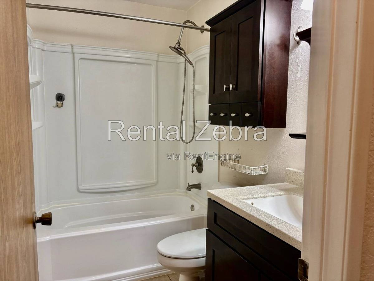 3062 Colony Park Dr, Merced, CA 95340 - Townhouse for Rent - Image 20