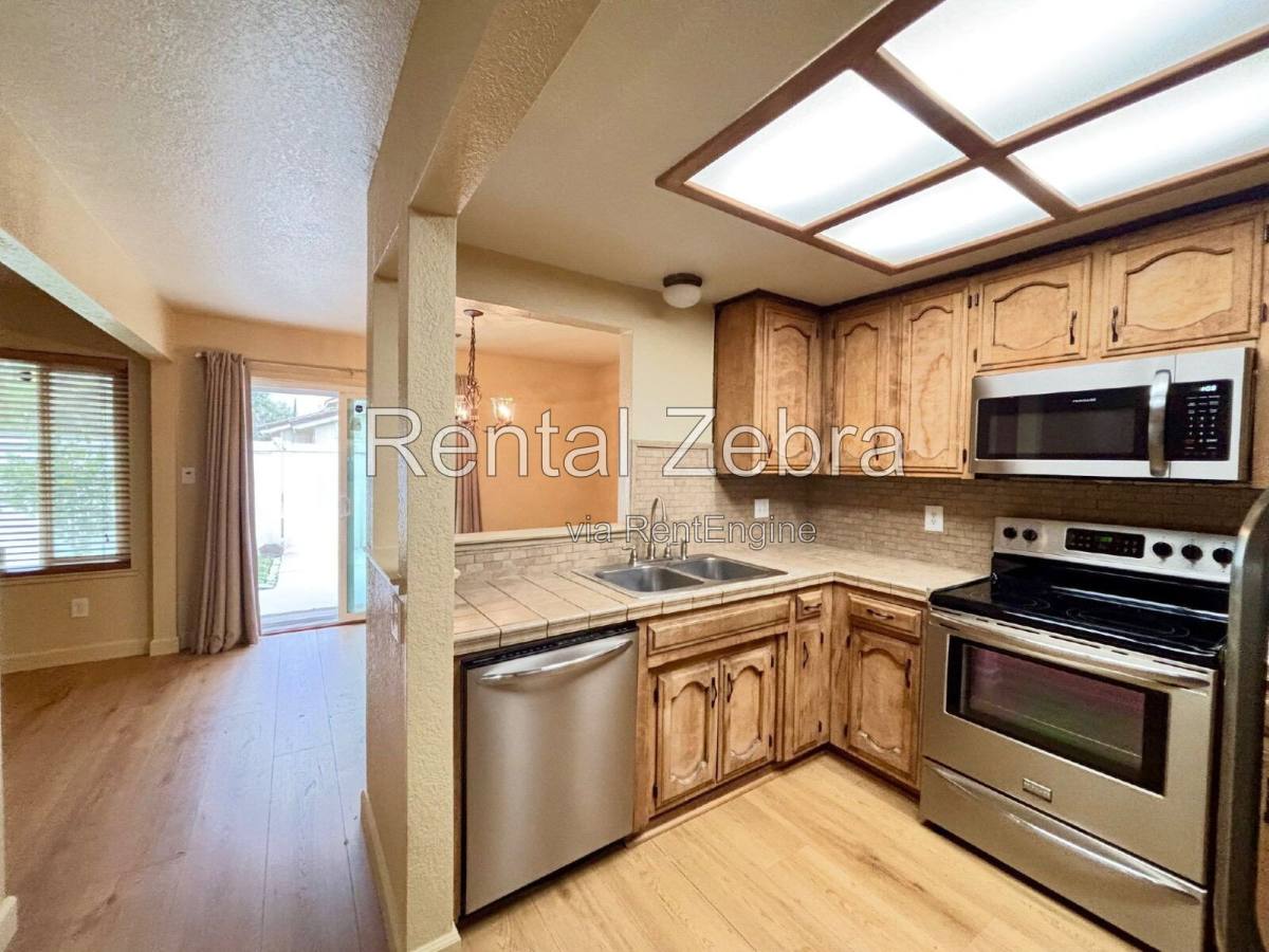 3062 Colony Park Dr, Merced, CA 95340 - Townhouse for Rent - Image 7