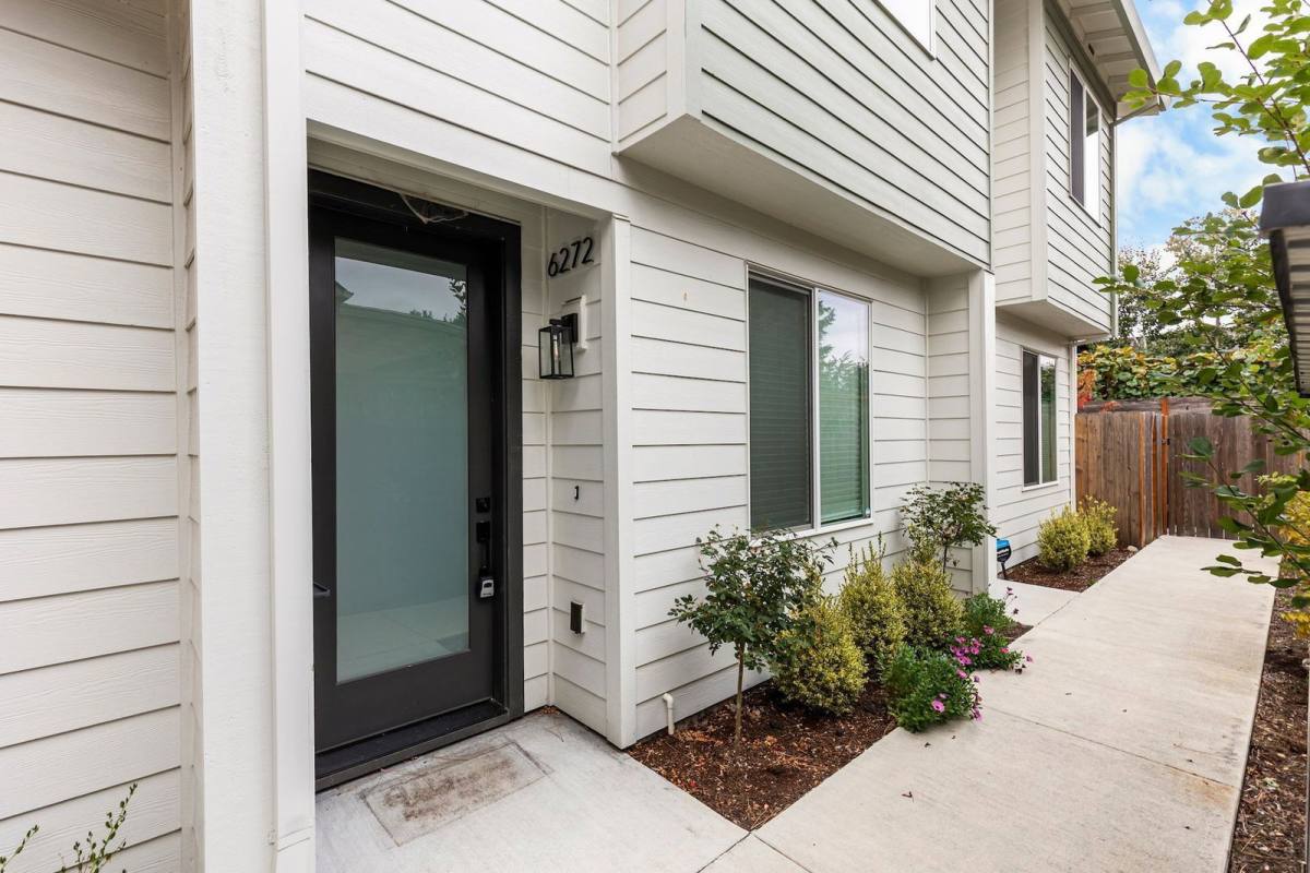6272 NE 6th Ave, Portland, OR 97211 - Townhouse for Rent - Image 19