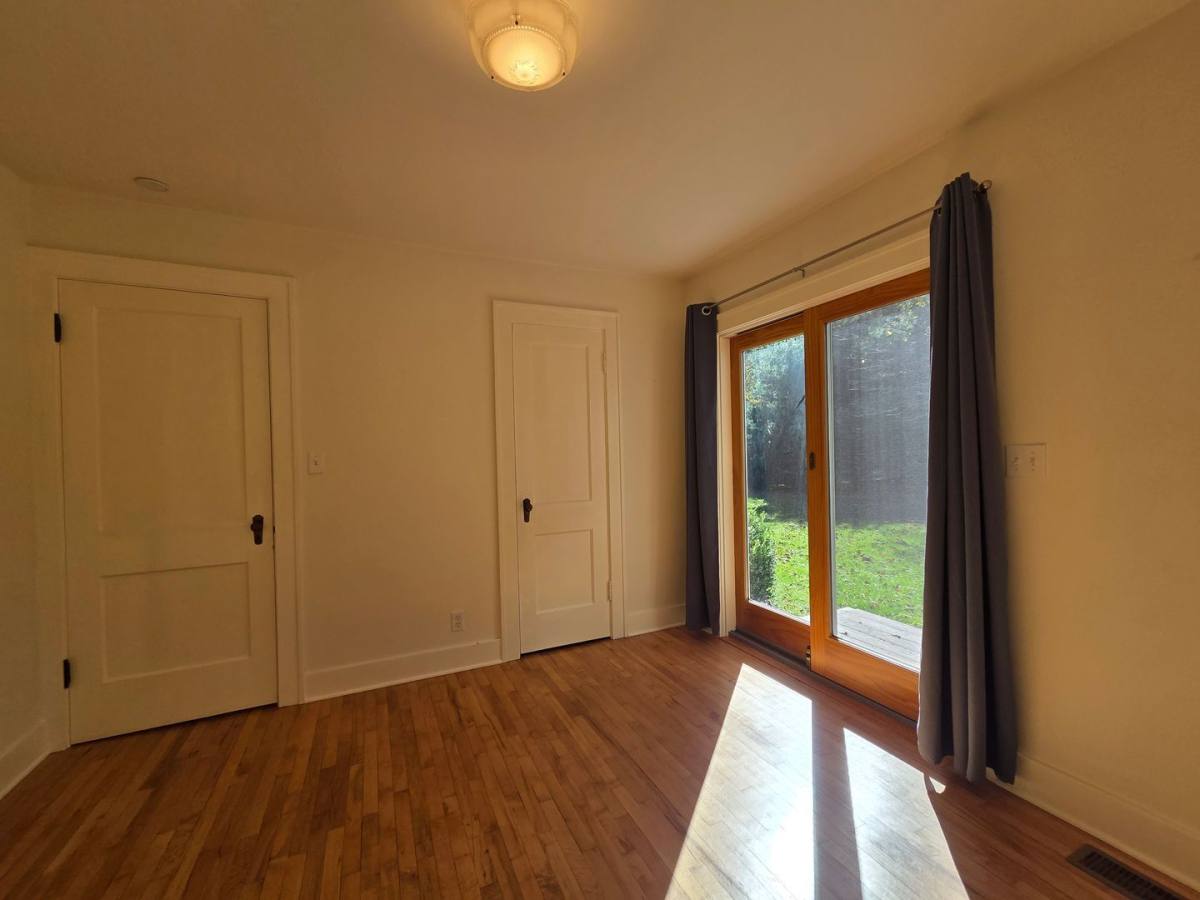 433 S Cass St, Berrien Springs, MI 49103 - House for Rent - Image 15