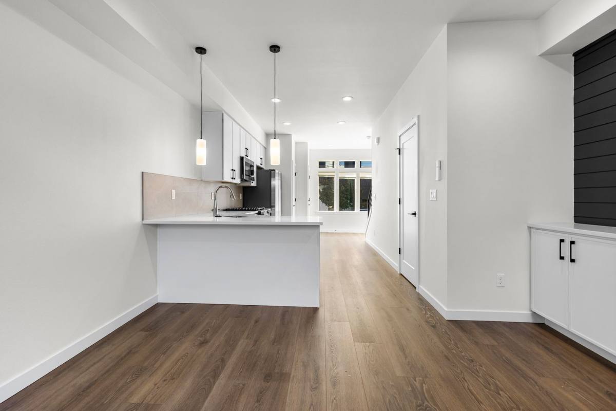 6804 NE 6th Ave, Portland, OR 97211 - Townhouse for Rent - Image 12