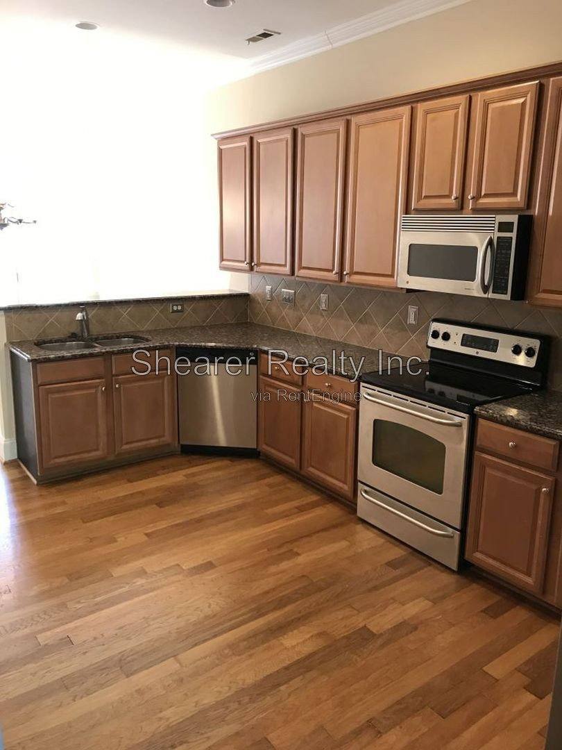 8328 Indigo Row, Charlotte, NC 28277 - Townhouse for Rent - Image 5