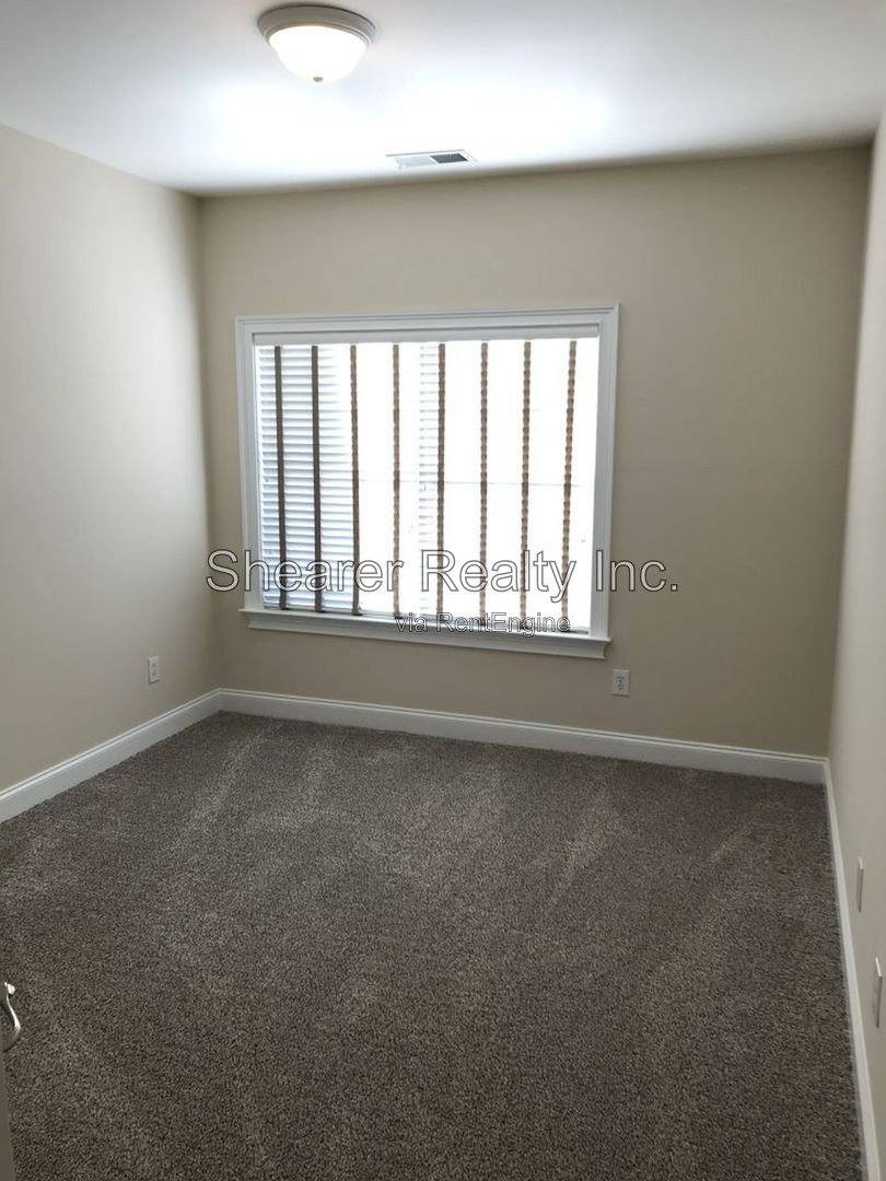8328 Indigo Row, Charlotte, NC 28277 - Townhouse for Rent - Image 15