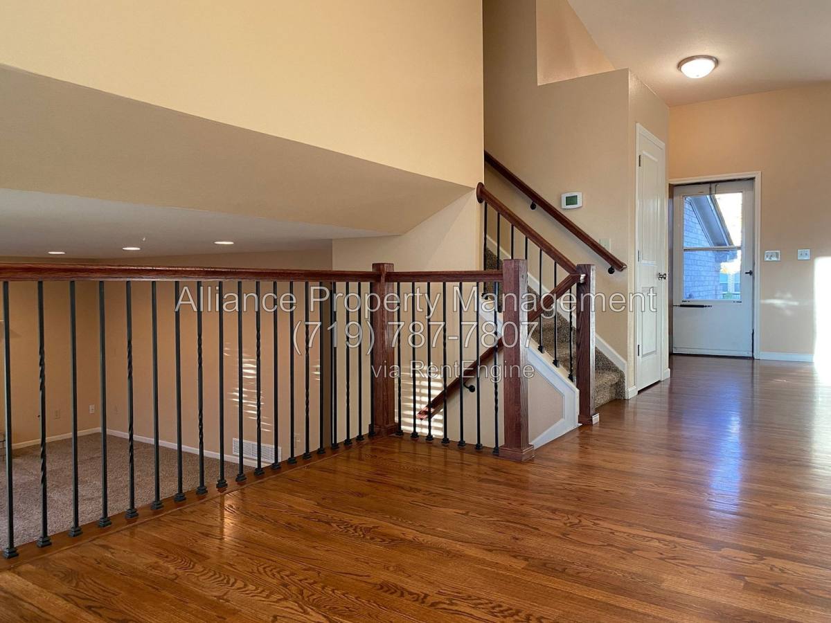 8037 Scarborough Dr, Colorado Springs, CO 80920 - Apartment for Rent - Image 8