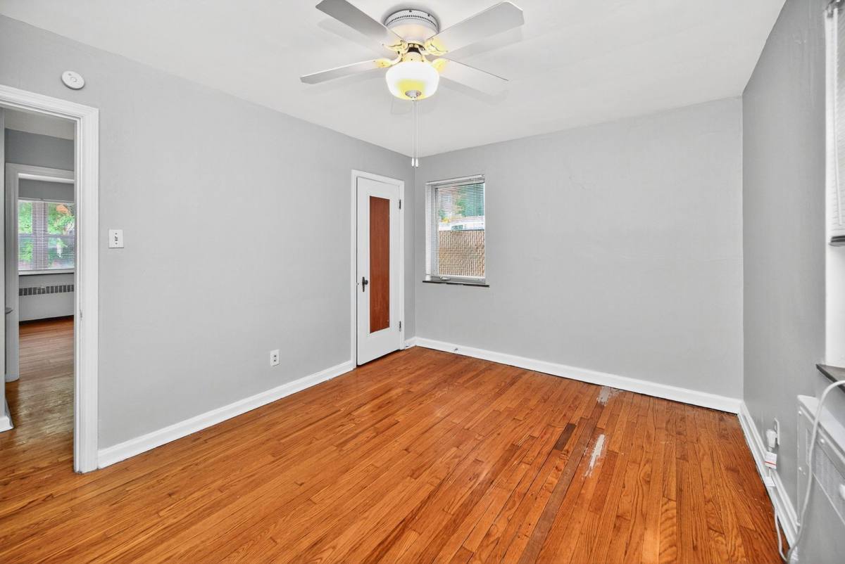351 Joselin Ave #6, Cincinnati, OH 45220 - Apartment for Rent - Image 8