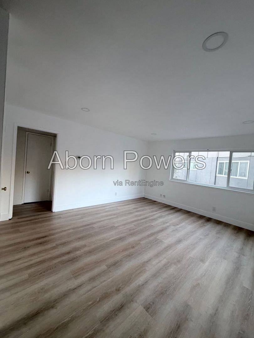 4453 Riverside Blvd #3, Sacramento, CA 95822 - Apartment for Rent - Image 5