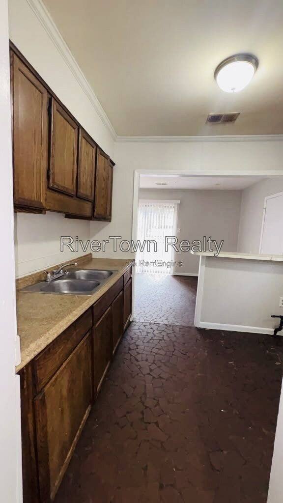 1833 Shawnee Circle, Memphis, TN 38106 - House for Rent - Image 6