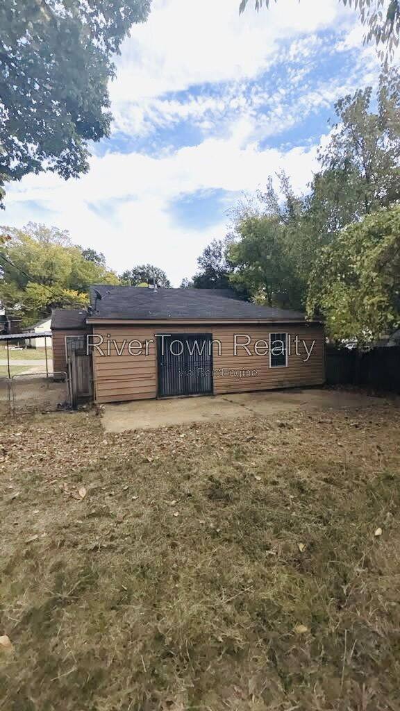 1833 Shawnee Circle, Memphis, TN 38106 - House for Rent - Image 18
