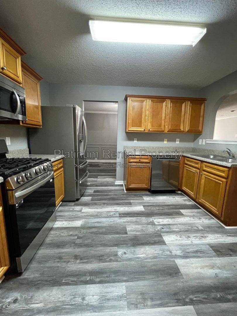 5536 Bluegrass Dr, Atlanta, GA 30349 - House for Rent - Image 18