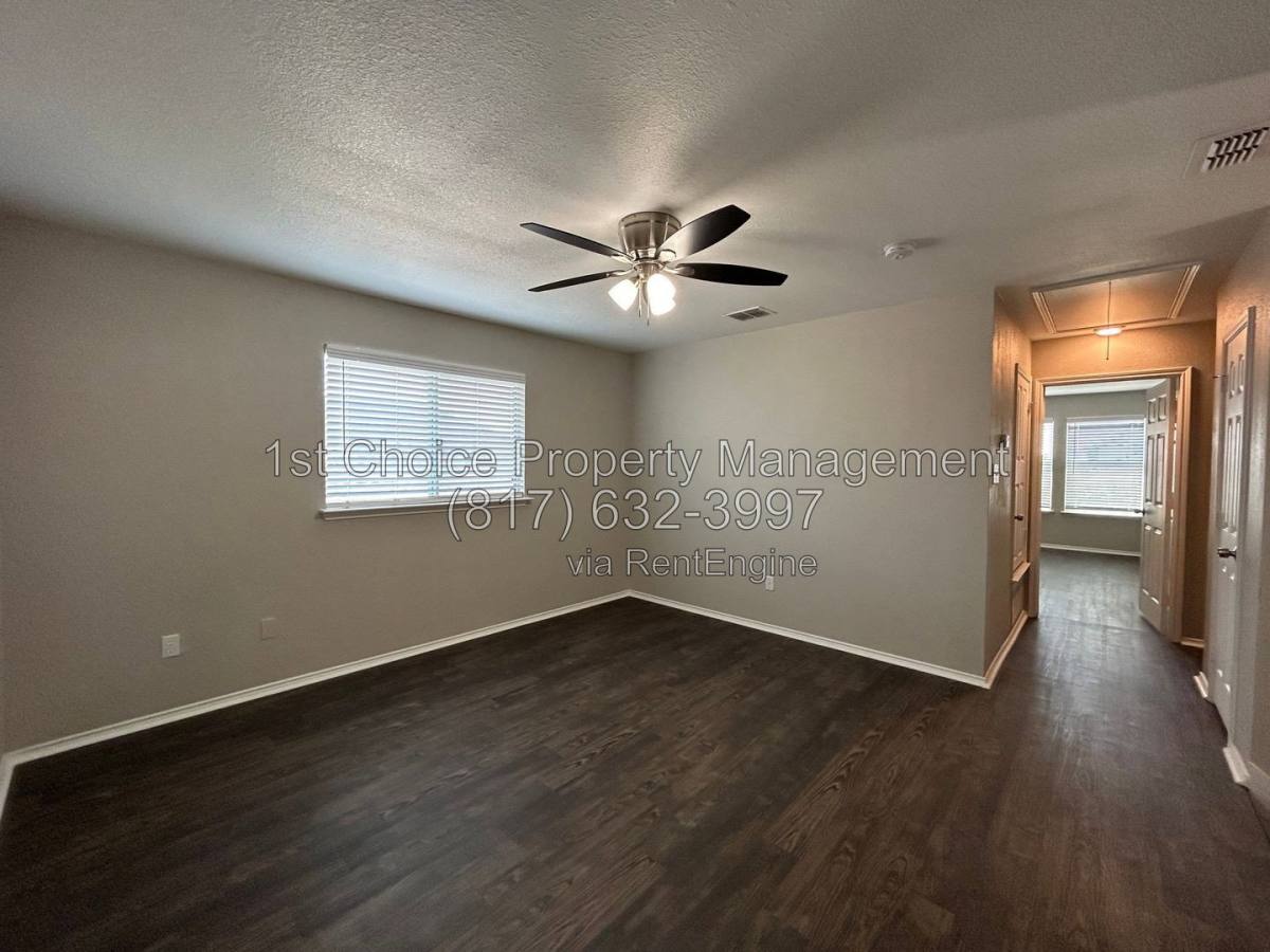 7238 Irish Valley Trail, Fort Worth, TX 76123 - Townhouse for Rent - Image 18
