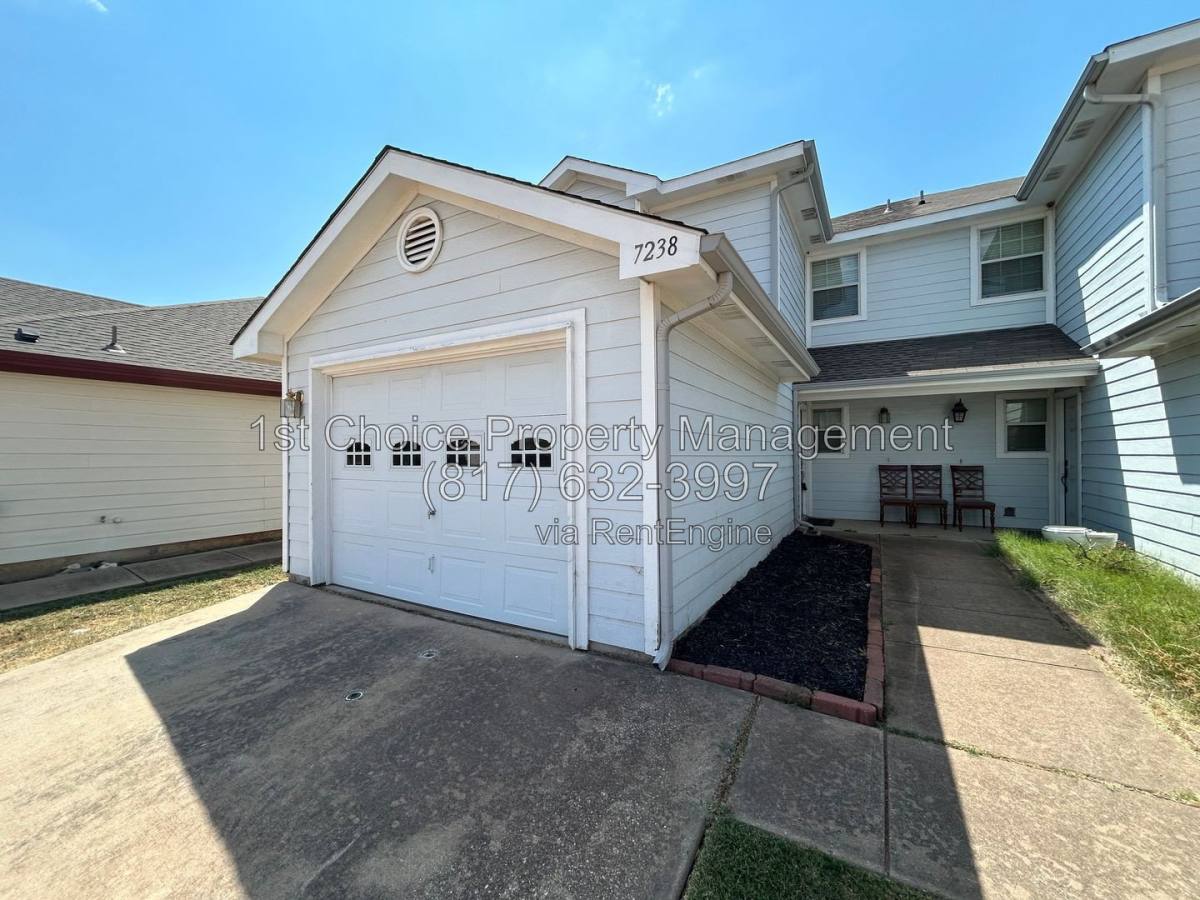 7238 Irish Valley Trail, Fort Worth, TX 76123 - Townhouse for Rent - Image 2