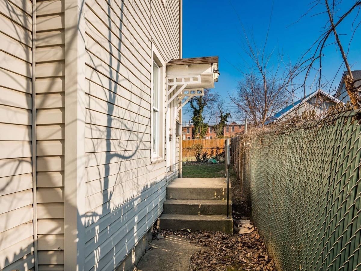126 1/2 E 6th Ave, Columbus, OH 43201 - Apartment for Rent - Image 20