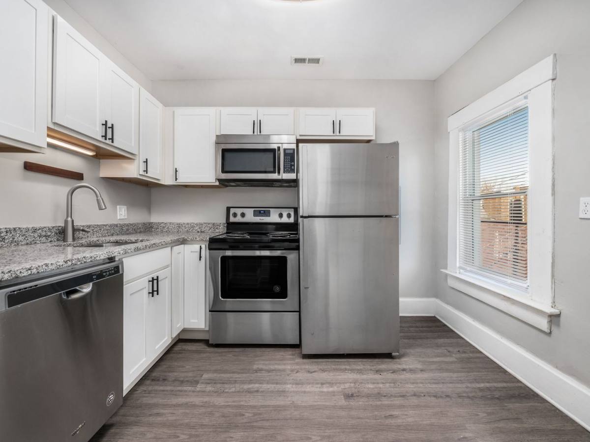 126 1/2 E 6th Ave, Columbus, OH 43201 - Apartment for Rent - Image 3