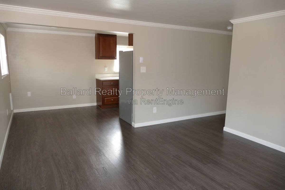 5411 32nd Ave NW #1, Seattle, WA 98107 - Apartment for Rent - Image 3