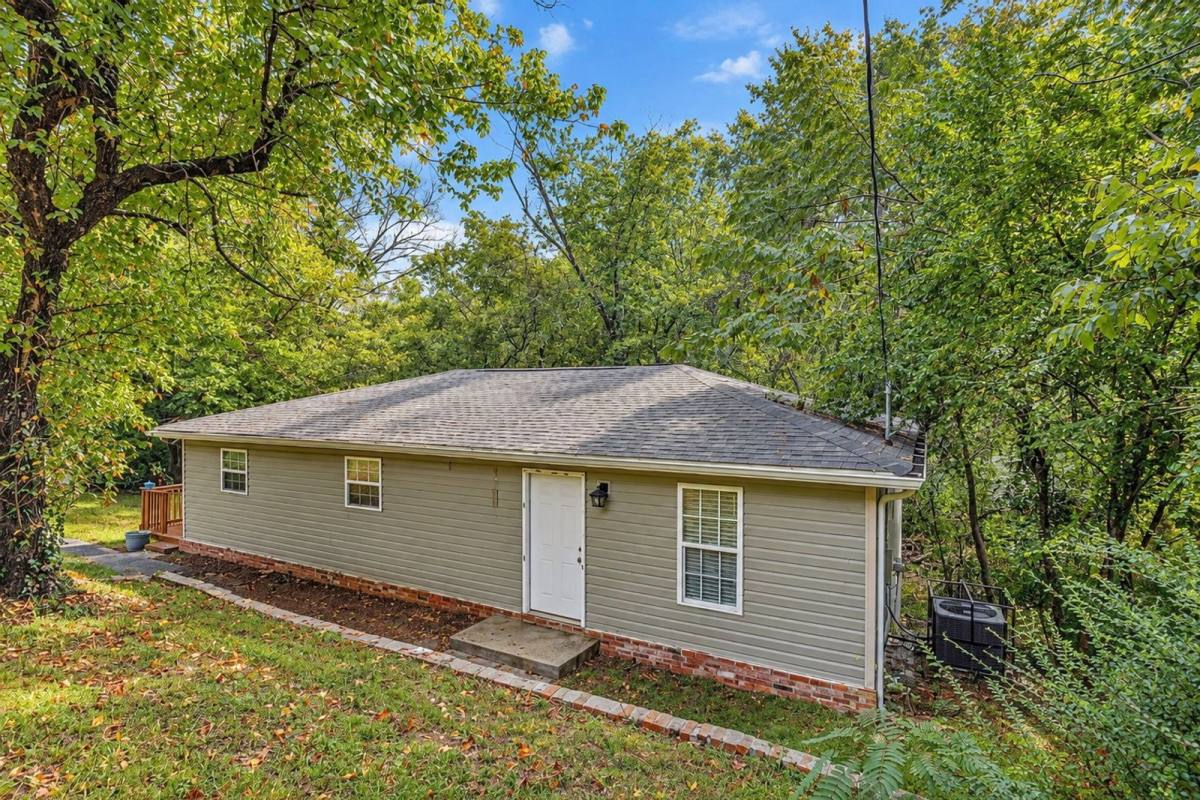 House for rent at 234 Burnt Mill Rd, Flintstone, GA 30725