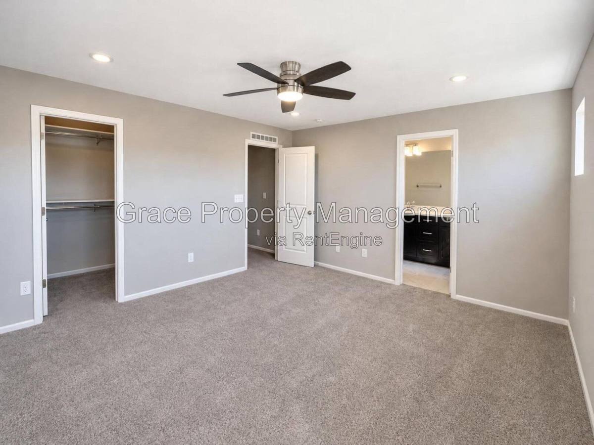 11279 E 25th Dr, Aurora, CO 80010 - Townhouse for Rent - Image 17