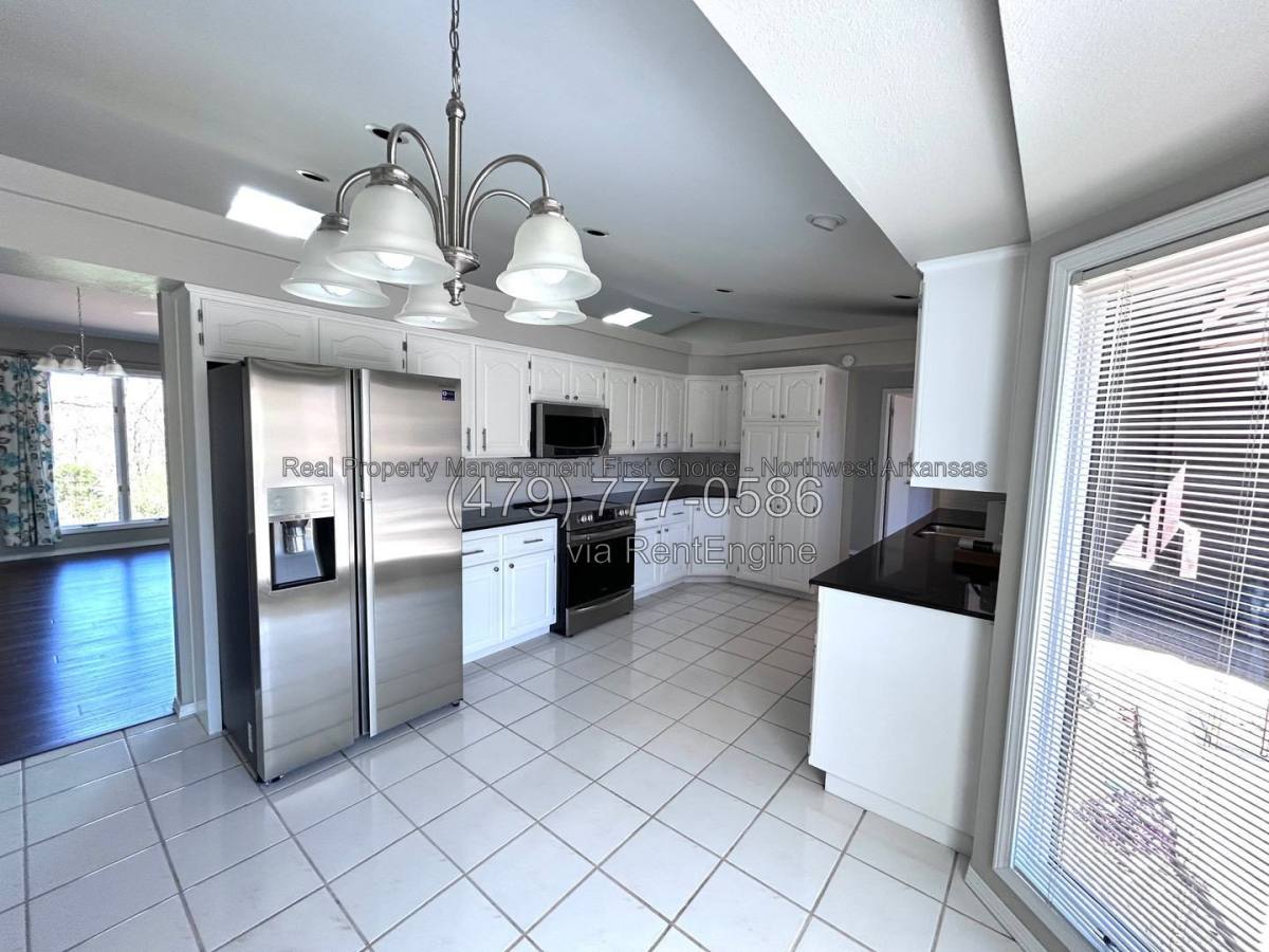 1 Claxby Circle, Bella Vista, AR 72714 - House for Rent - Image 4