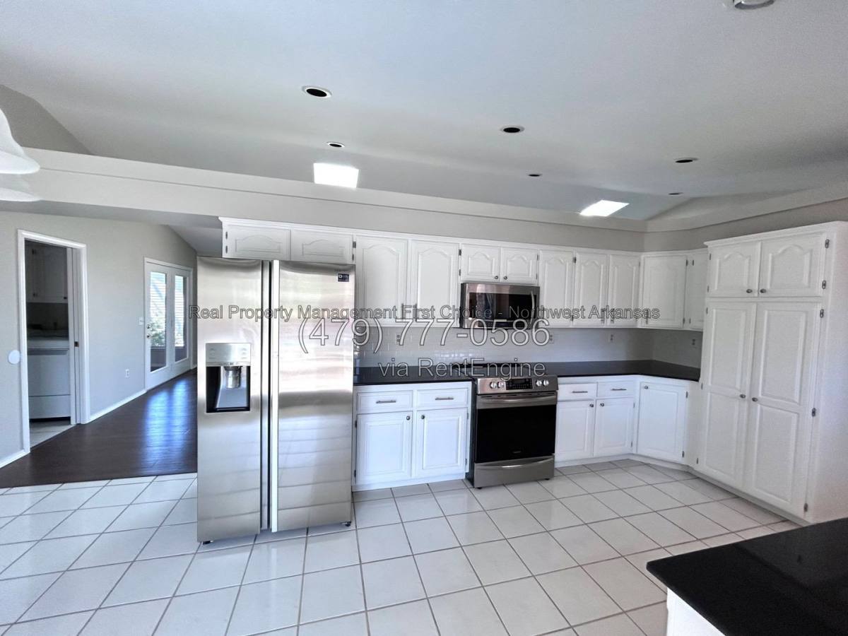 1 Claxby Circle, Bella Vista, AR 72714 - House for Rent - Image 5