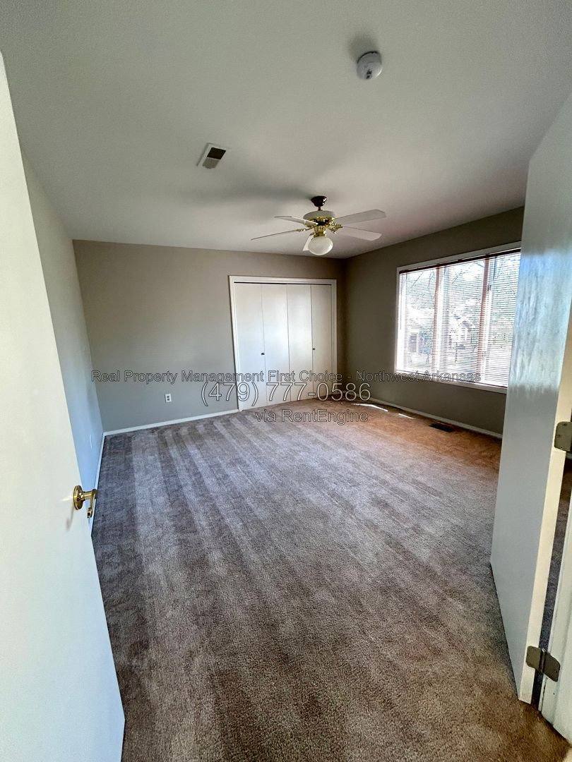 1 Claxby Circle, Bella Vista, AR 72714 - House for Rent - Image 11