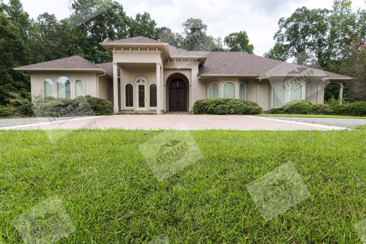 House for rent at 535 Hawk Rd, Newnan, GA 30263
