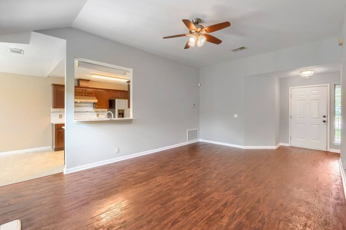 101 Stephen Court, Kyle, TX 78640 - House for Rent - Image 6