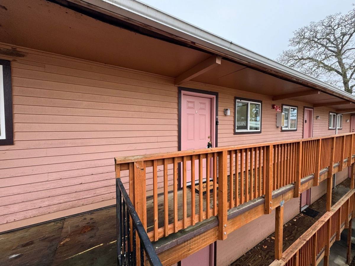 1122 Hines St SE #3, Salem, OR 97302 - Apartment for Rent - Image 2