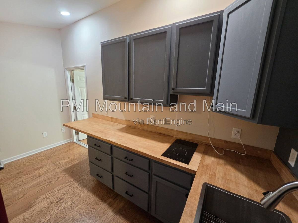 72 Sunny Meadows Blvd, Arden, NC 28704 - House for Rent - Image 8