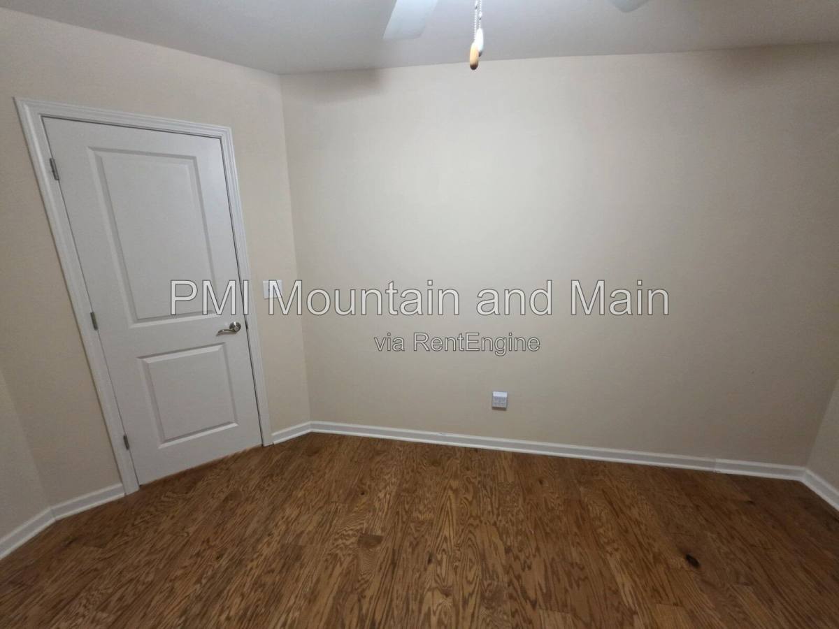 72 Sunny Meadows Blvd, Arden, NC 28704 - House for Rent - Image 18