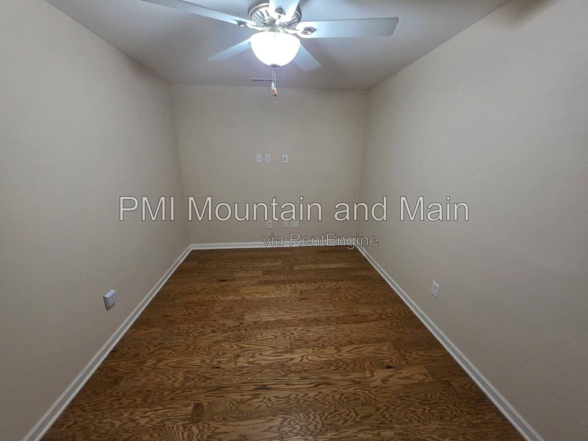 72 Sunny Meadows Blvd, Arden, NC 28704 - House for Rent - Image 15