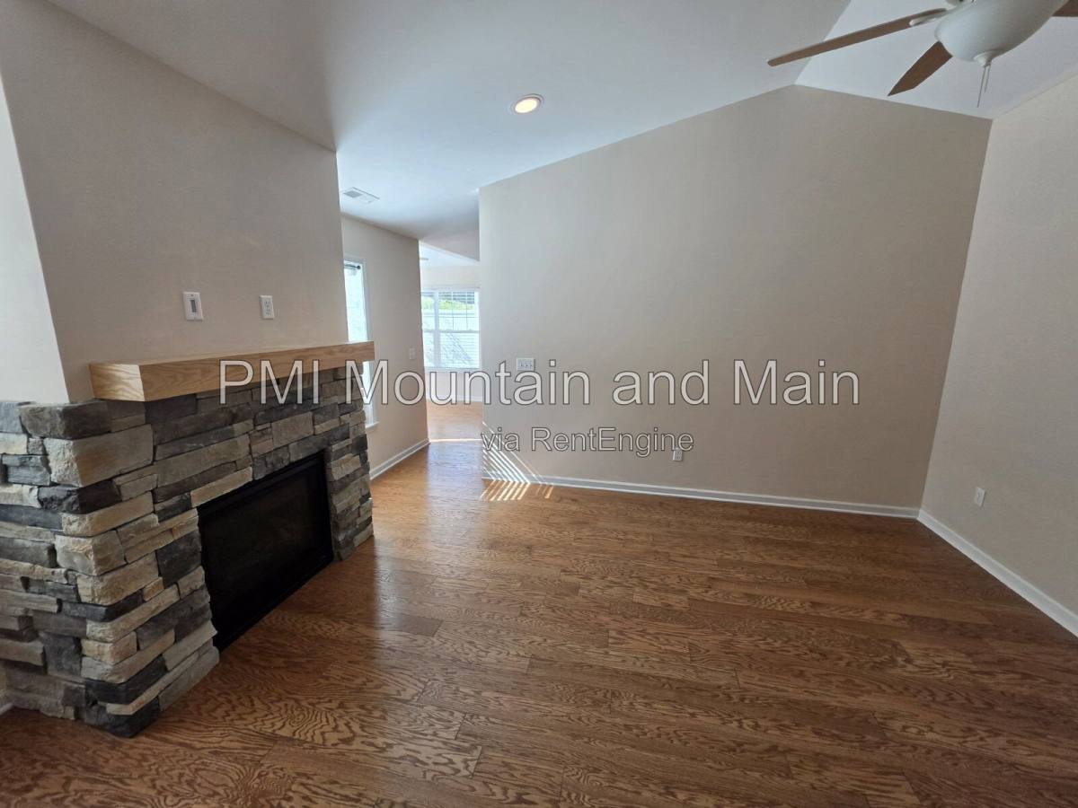 72 Sunny Meadows Blvd, Arden, NC 28704 - House for Rent - Image 20