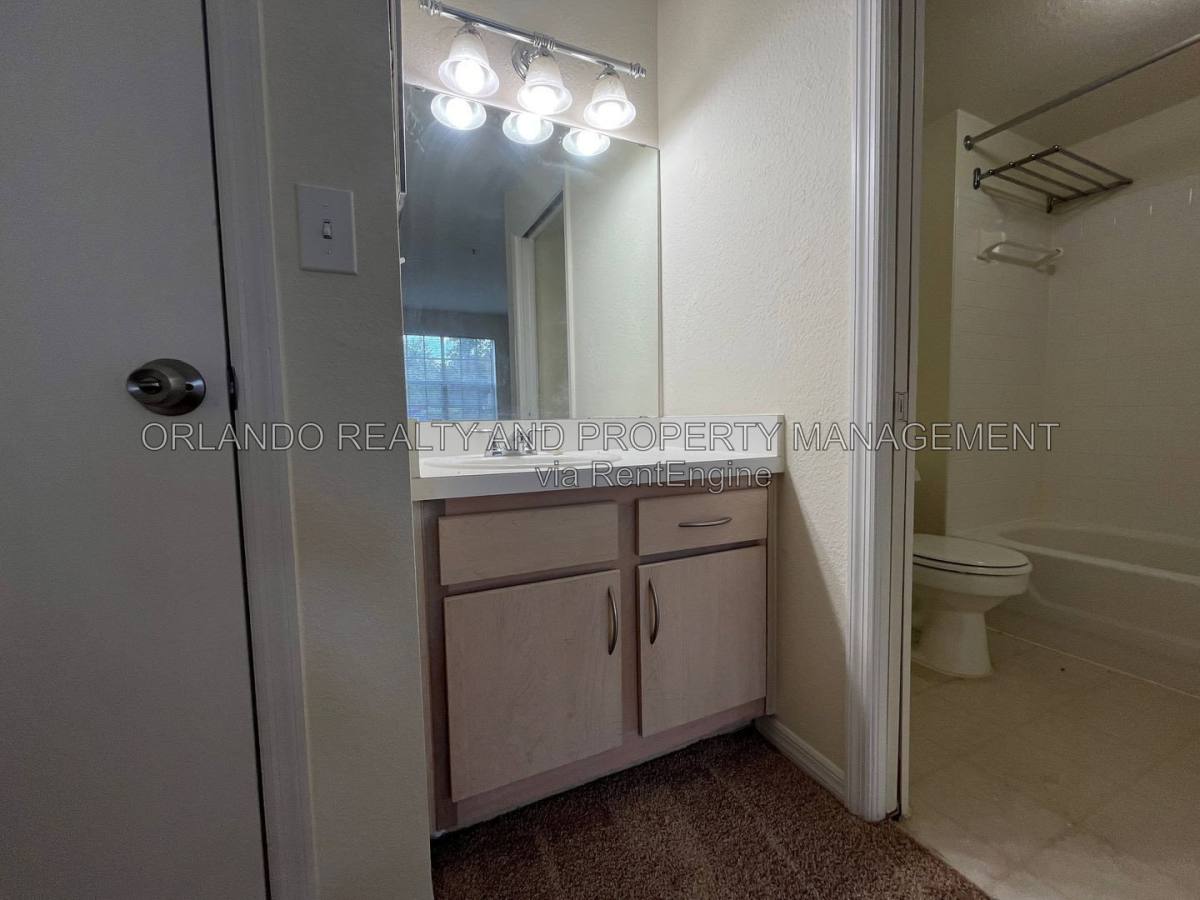 7360 Westpointe Blvd #116, Orlando, FL 32835 - Condo for Rent - Image 17