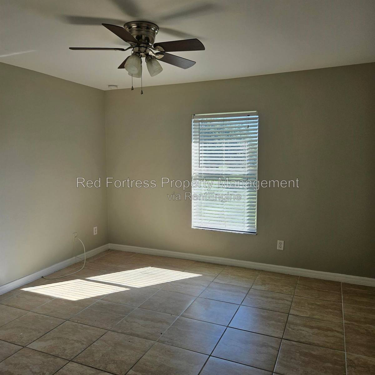 429 Piper Ave, Lehigh Acres, FL 33974 - House for Rent - Image 3