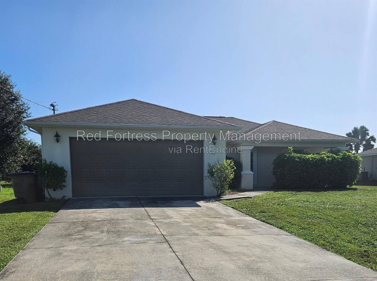 429 Piper Ave, Lehigh Acres, FL 33974 - House for Rent - Image 10