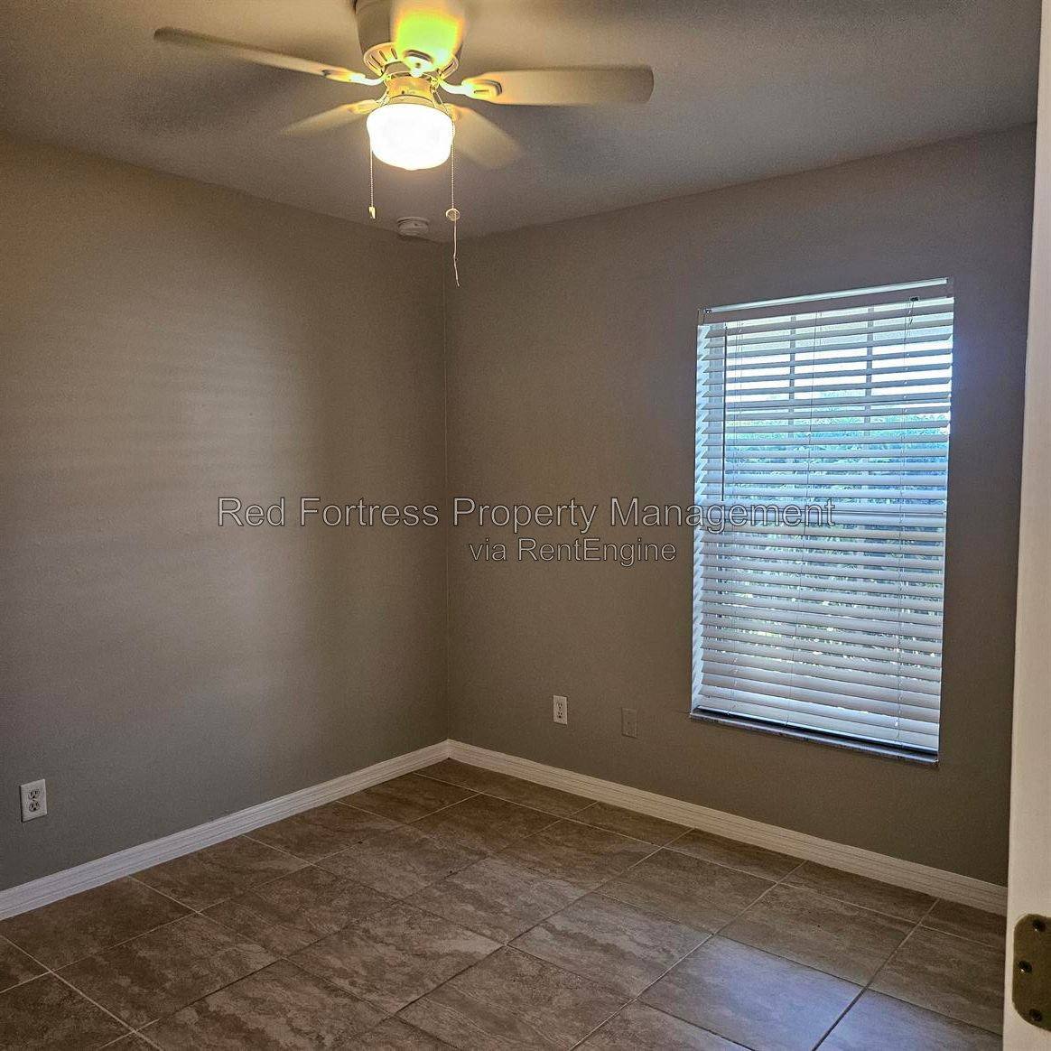 429 Piper Ave, Lehigh Acres, FL 33974 - House for Rent - Image 8