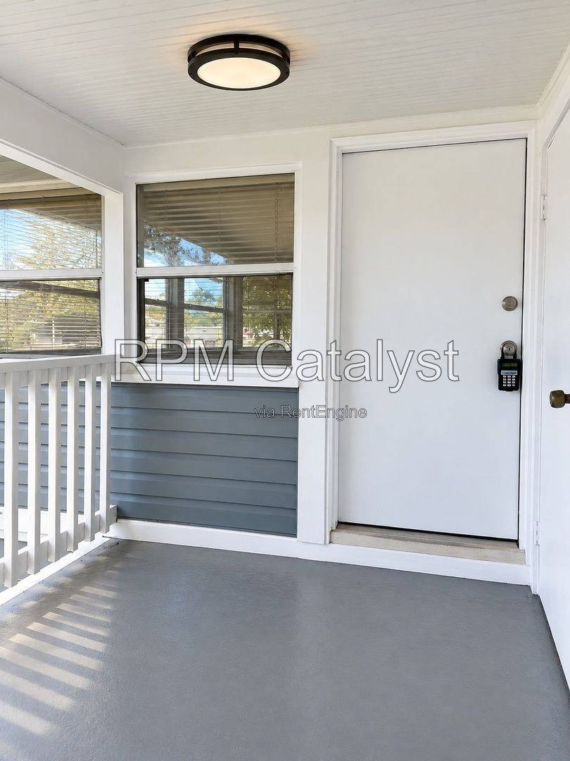 6905 1/2 N Duncan Ave #B, Tampa, FL 33604 - Apartment for Rent - Image 12
