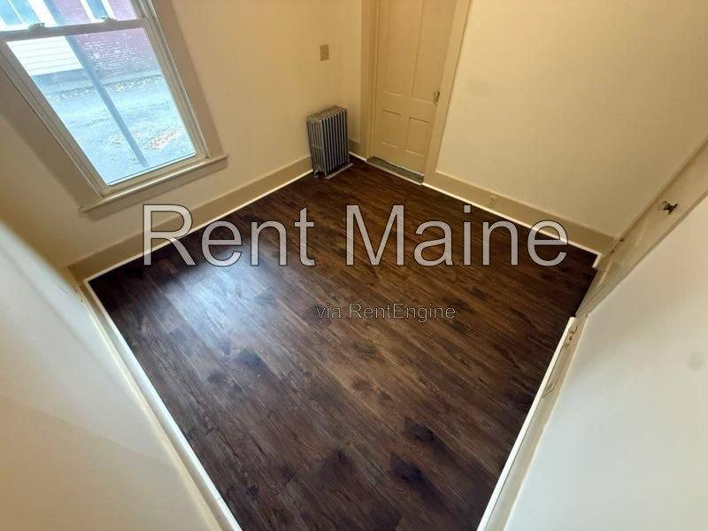 147 Essex St #4, Bangor, ME 04401 - Apartment for Rent - Image 5