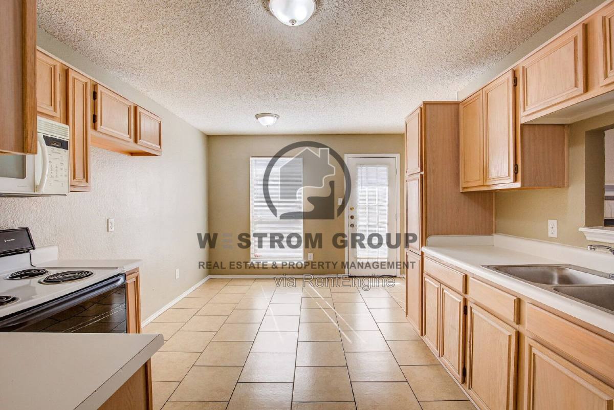 8108 Spruce Valley Dr, Fort Worth, TX 76137 - House for Rent - Image 14