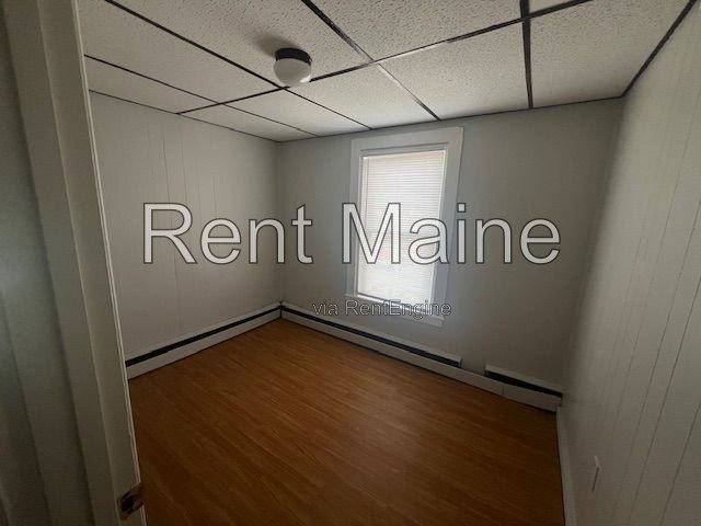 25 4th St #4, Bangor, ME 04401 - Apartment for Rent - Image 8