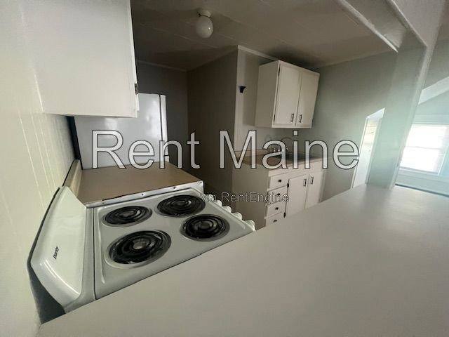25 4th St #4, Bangor, ME 04401 - Apartment for Rent - Image 6