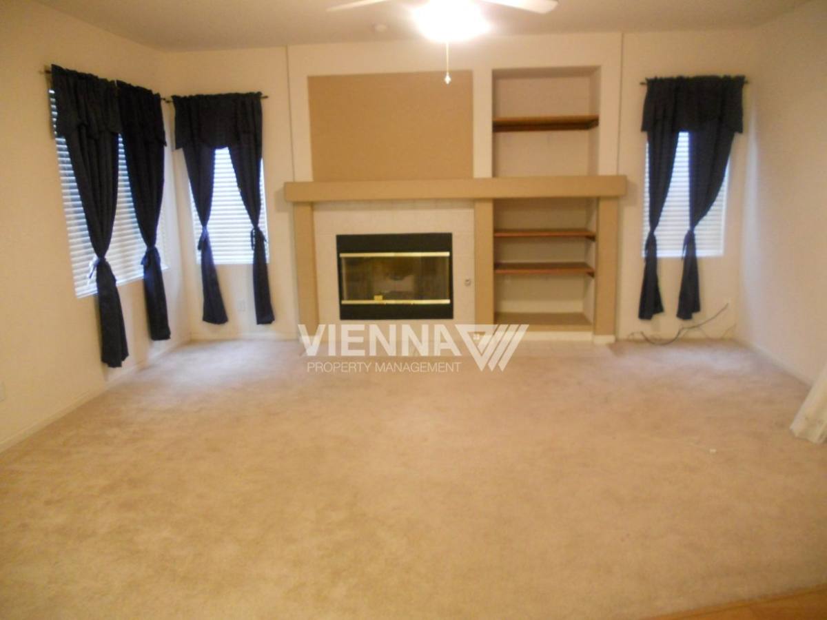 334 Anacapa Dr, Roseville, CA 95678 - House for Rent - Image 3