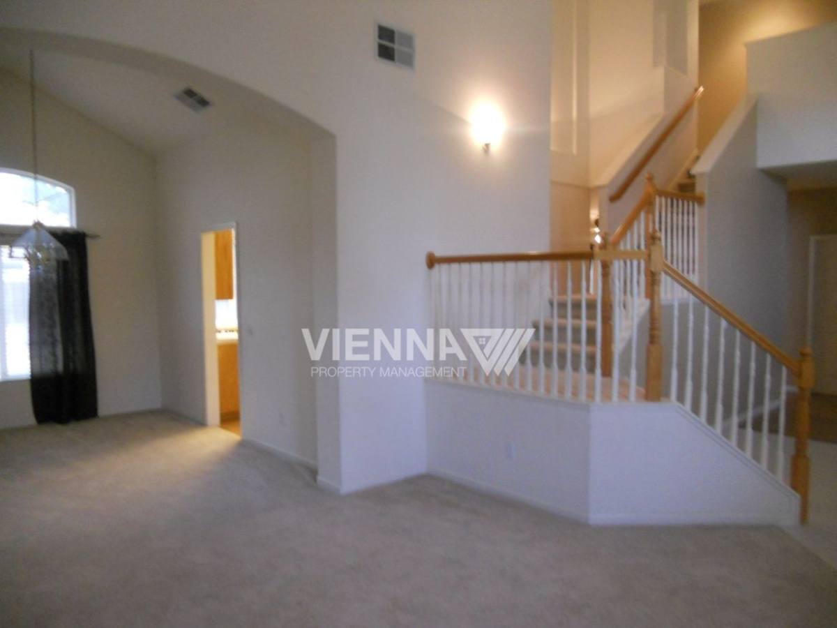 334 Anacapa Dr, Roseville, CA 95678 - House for Rent - Image 6